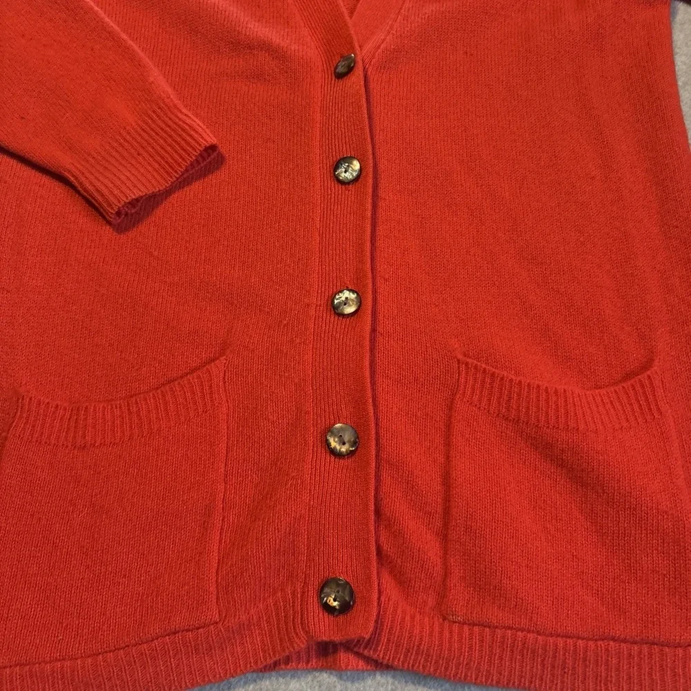 Casual Corner 100% Lambs Wool Red Cardigan Sweater Men's L Button Up‎ W/ Pockets